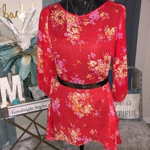 Lily White | Floral Top